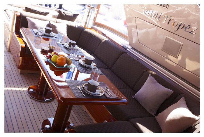 Charter Yacht Waï - Mangusta 80 - 3 Cabins - St Tropez - St Tropez - Cogolin - St Raphael