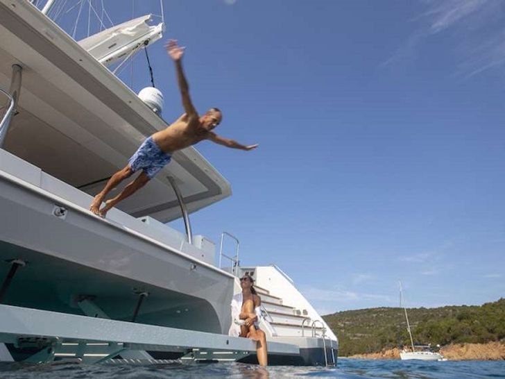 diving from the aft deck diving from the aft deck