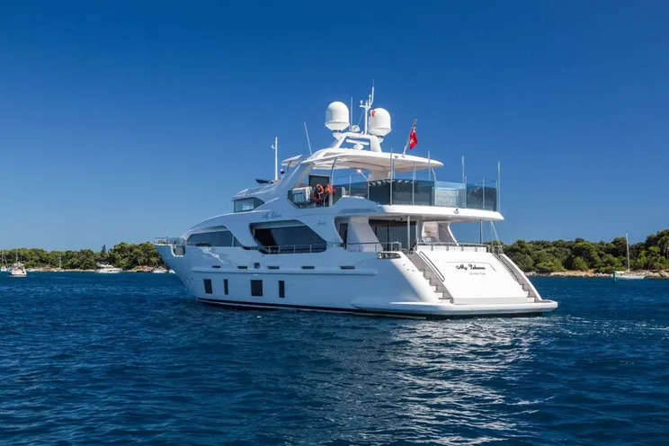 Charter Yacht GALA I - Benetti Delfino 93 - 5 Cabins - Athens - Mykonos - Paros - Greece