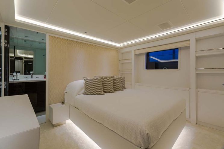 Charter Yacht GALA I - Benetti Delfino 93 - 5 Cabins - Athens - Mykonos - Paros - Greece