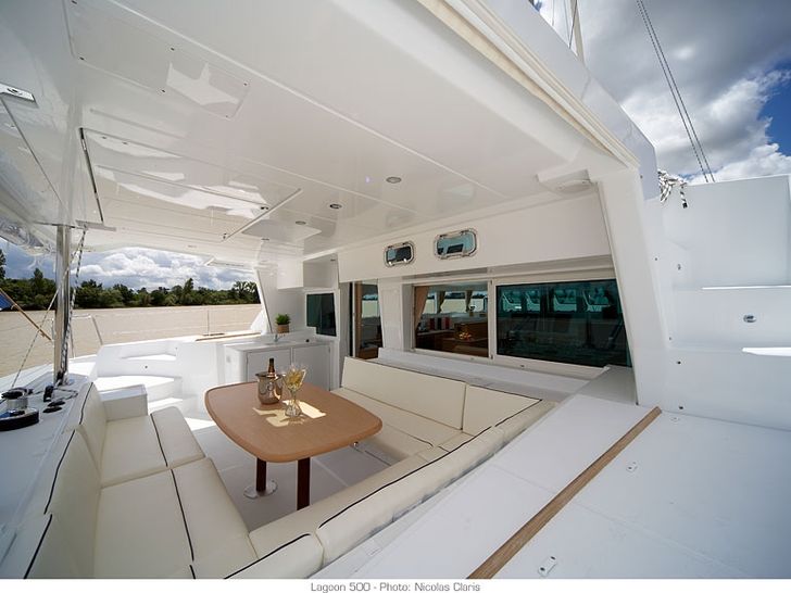 CATATONIC 500 Aft Deck