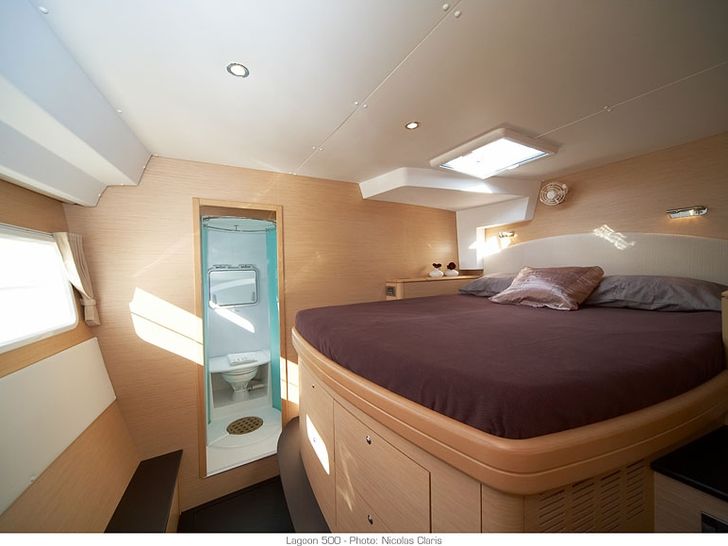 CATATONIC 500 Cabin 2