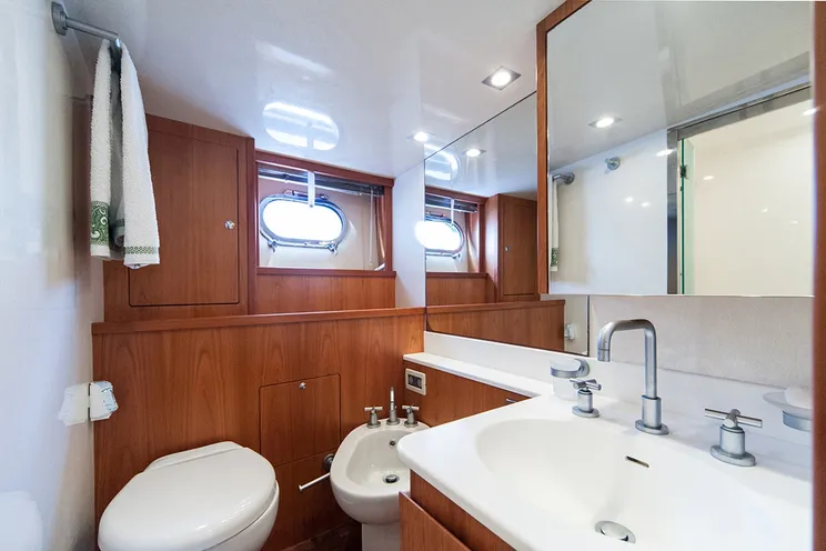 Charter Yacht NADAZERO - Raffaelli Yachts 22m Ontera - 4 Cabins - Sorrento - Naples