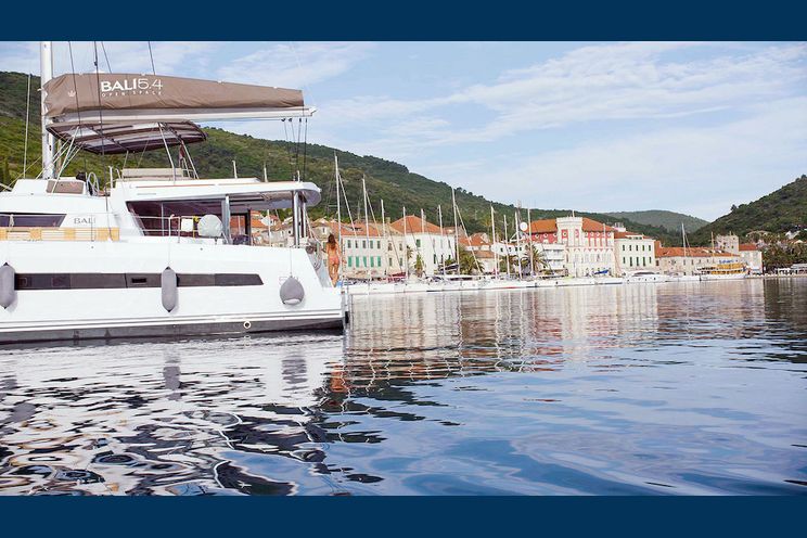 Charter Yacht NAMASTE OF BALI - Bali 5.4 - 6 Cabins - Marina Kastela - Split - Dubrovnik - Croatia