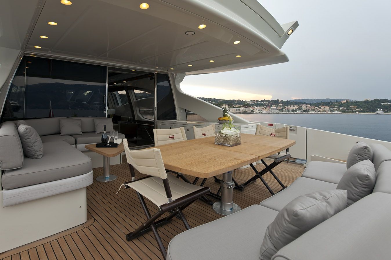 NAMI Azimut 86 Luxury Motoryacht Al Fresco