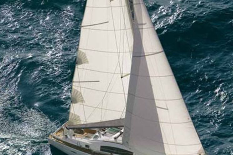 Charter Yacht Nar
