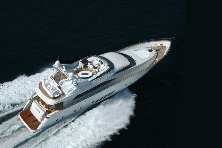 Charter Yacht NASEEM - Dominator 860 - 4 Cabins - Naples - Positano - Capri