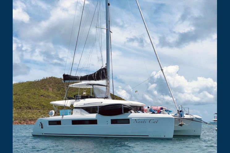 Charter Yacht NAUTI CAT - Lagoon 50 - 4 Cabins - Nassau - Staniel Cay - Bahamas