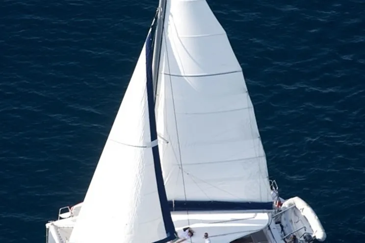 Charter Yacht Nautitech 40 - 4 Cabins - Corsica - Porto Vecchio