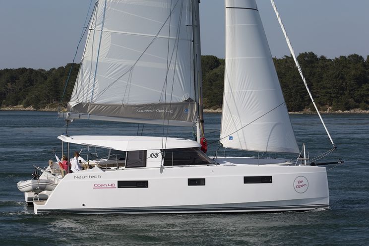 Charter Yacht Nautitech 40 Open - 4 Cabins - Ajaccio - Corsica