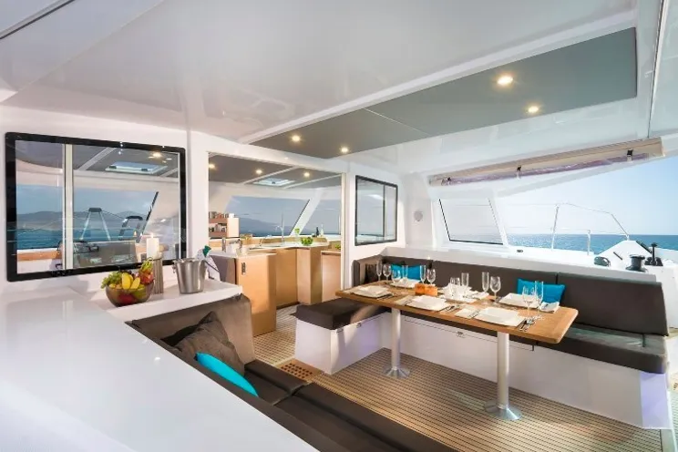 Charter Yacht Nautitech 40 Open - 2014 - 4+2 Cabins