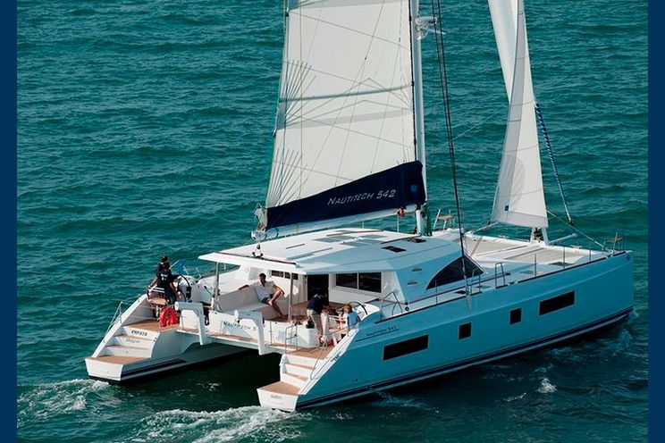 Charter Yacht Nautitech 542 - 5 Cabins - Corsica - French Riviera