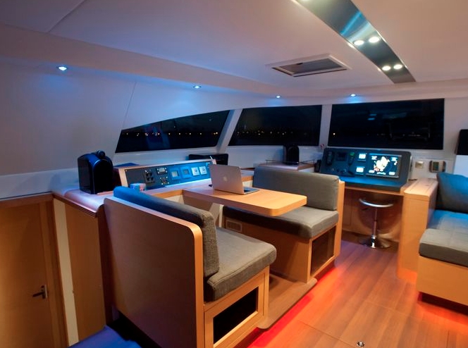 Charter Yacht Nautitech 542 - 5 Cabins - Corsica - French Riviera