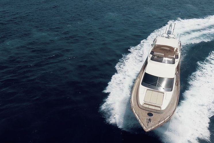 Charter Yacht NAWAIMAA - Day Charter 25 Guests - 4 Cabins Liveaboard - Maldives - Indian Ocean