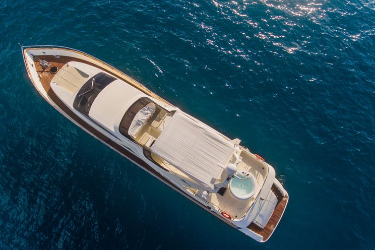 Charter Yacht NAWAIMAA - Day Charter 25 Guests - 4 Cabins Liveaboard - Maldives - Indian Ocean