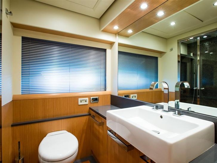 NEA MONI Cayman 75 Luxury Yacht Bathroom NEA MONI Cayman 75 Luxury Yacht Bathroom