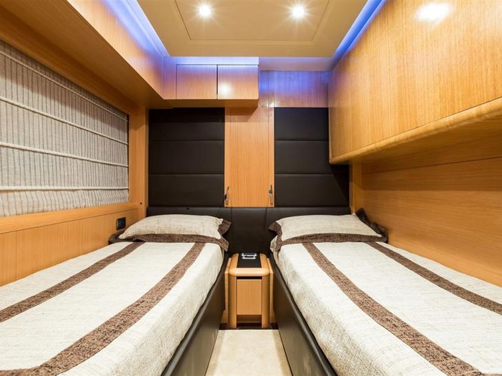 NEA MONI Cayman 75 Luxury Yacht Twin Cabin NEA MONI Cayman 75 Luxury Yacht Twin Cabin
