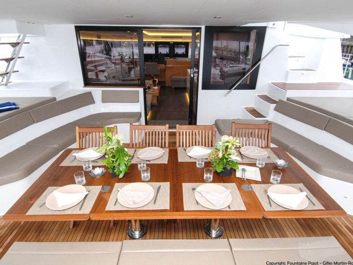 NENNE - Fountaine Pajot Victoria 67,alfresco dining NENNE - Fountaine Pajot Victoria 67,alfresco dining