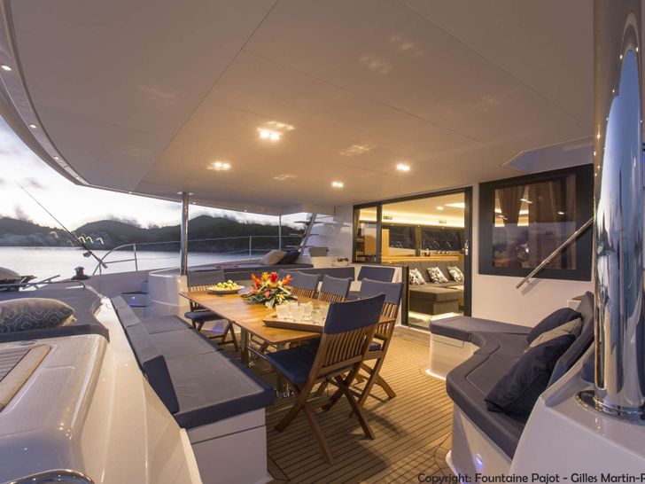 NENNE - Fountaine Pajot Victoria 67,aft deck