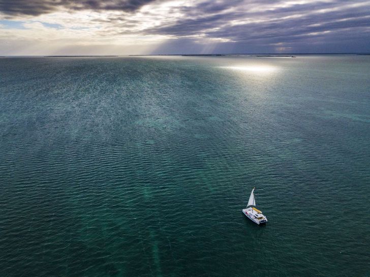 NERA Crewed Catamaran Belize Sailing