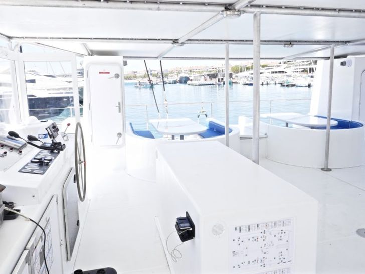 NINAH II Cannes Event Charter Catamaran Wheel NINAH II Cannes Event Charter Catamaran Wheel