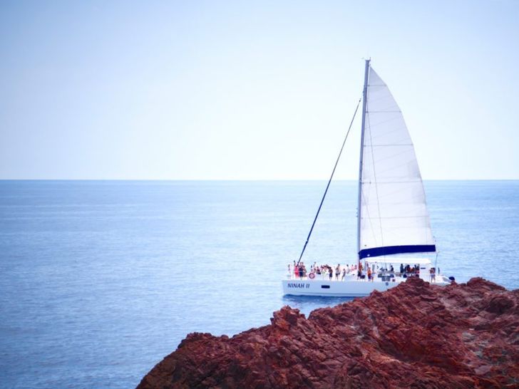 NINAH II Cannes Event Charter Catamaran Running NINAH II Cannes Event Charter Catamaran Running