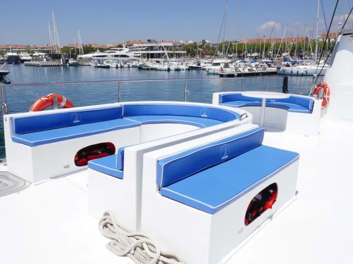 NINAH II Cannes Event Charter Catamaran Seating NINAH II Cannes Event Charter Catamaran Seating