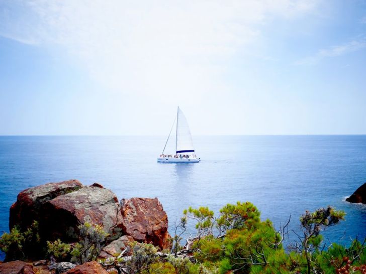 NINAH II Cannes Event Charter Catamaran Running NINAH II Cannes Event Charter Catamaran Running