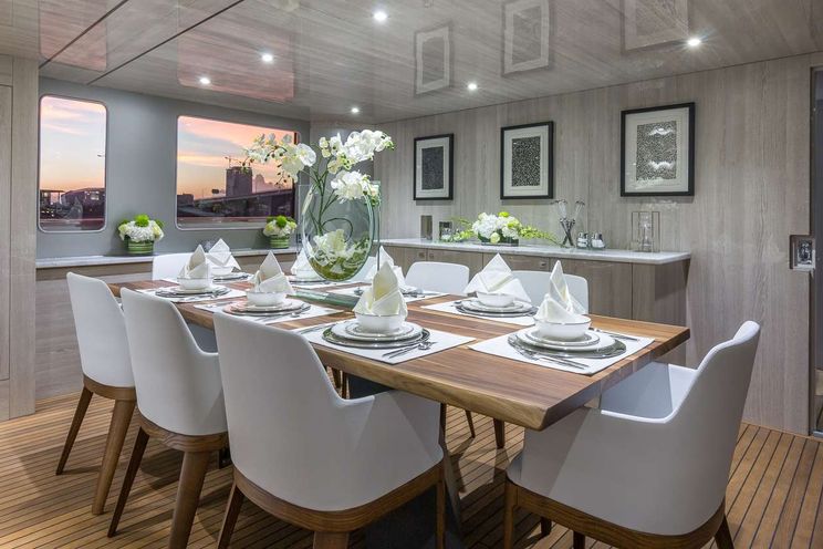 Charter Yacht NIRVANA - Horizon 110 - Miami Day Charter - Miami - South Beach - Florida