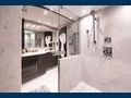NO BAD IDEAS - Westport 130,master cabin bathroom