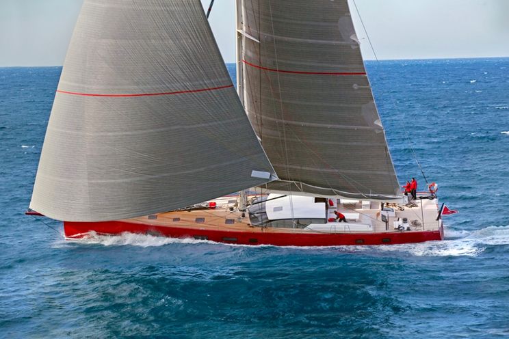 Charter Yacht NOMAD IV - 30m Maxi Dolphin - 5 Cabins - Cannes - St Tropez - St Barths - Antigua - Cuba