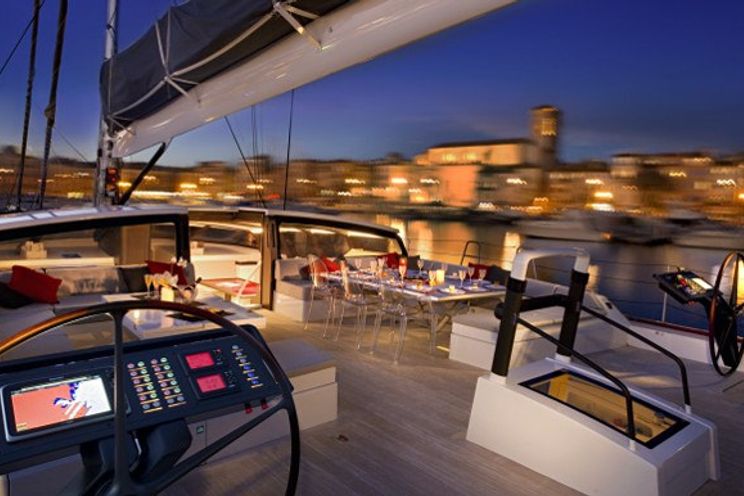 Charter Yacht NOMAD IV - 30m Maxi Dolphin - 5 Cabins - Cannes - St Tropez - St Barths - Antigua - Cuba