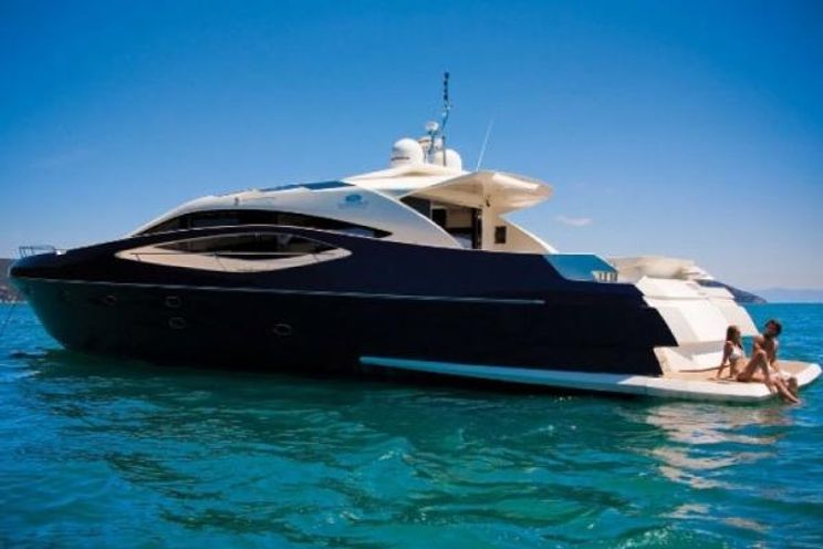 Charter Yacht Numarine 78 - 4 Cabins - Rio de Janeiro