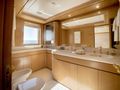 ISA Motor Yacht OASIS Bath