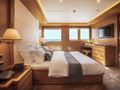 ISA Motor Yacht OASIS Cabins