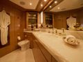 ISA Motor Yacht OASIS Bath ISA Motor Yacht OASIS Bath