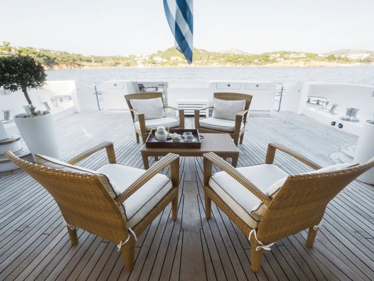 ISA Motor Yacht OASIS Aft Deck