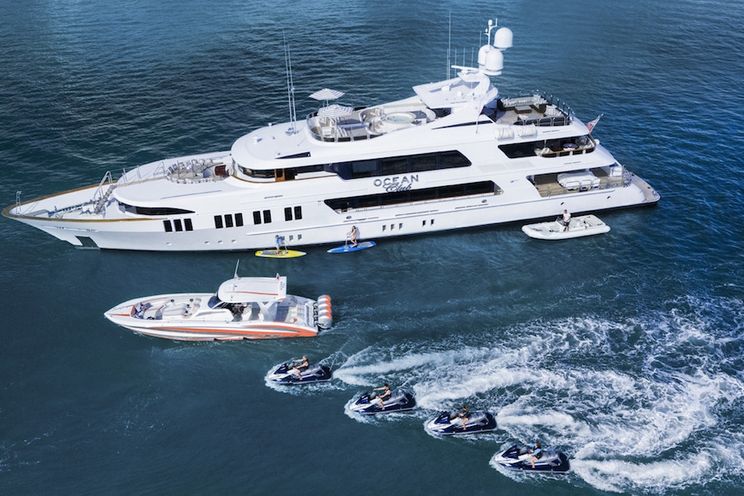 Charter Yacht OCEAN CLUB - Trinity 164 - 5 Cabins - Bahamas - Caribbean - Sardinia - Corsica - Cannes - Antibes