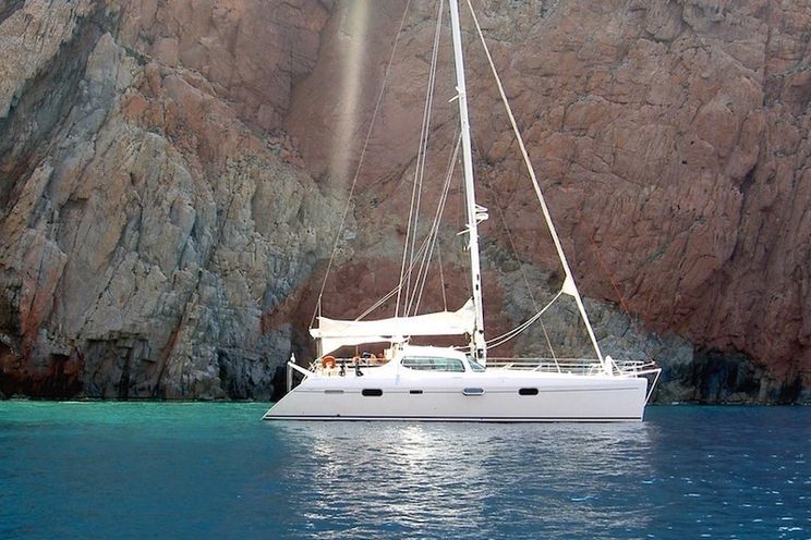 Charter Yacht OCEAN MED - Privilege 58 - 4 Cabins - Corsica - French Riviera - Balearic Islands