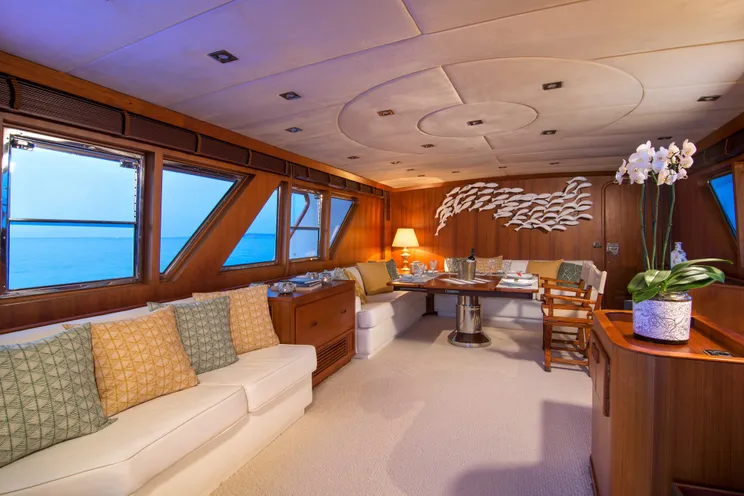 Charter Yacht OCEANE II - CRN Ancona 28m - 4 Cabins - Athens - Mykonos - Rhodes