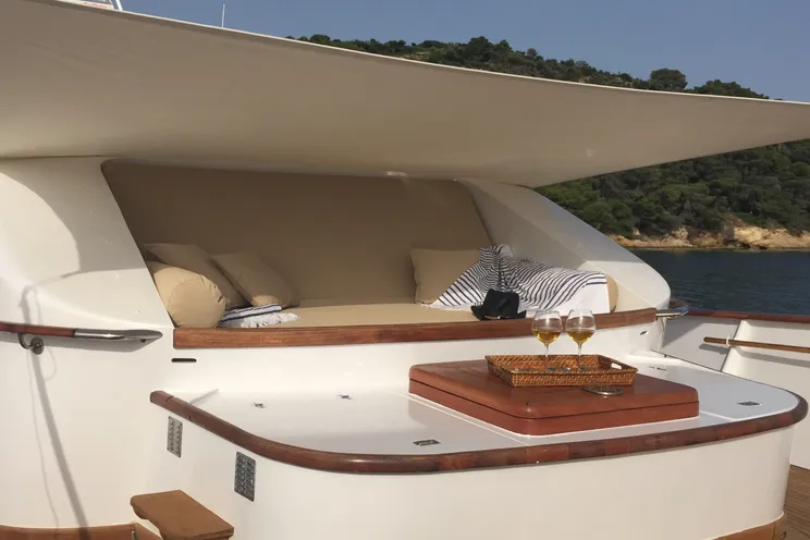 Charter Yacht OCEANE II - CRN Ancona 28m - 4 Cabins - Athens - Mykonos - Rhodes