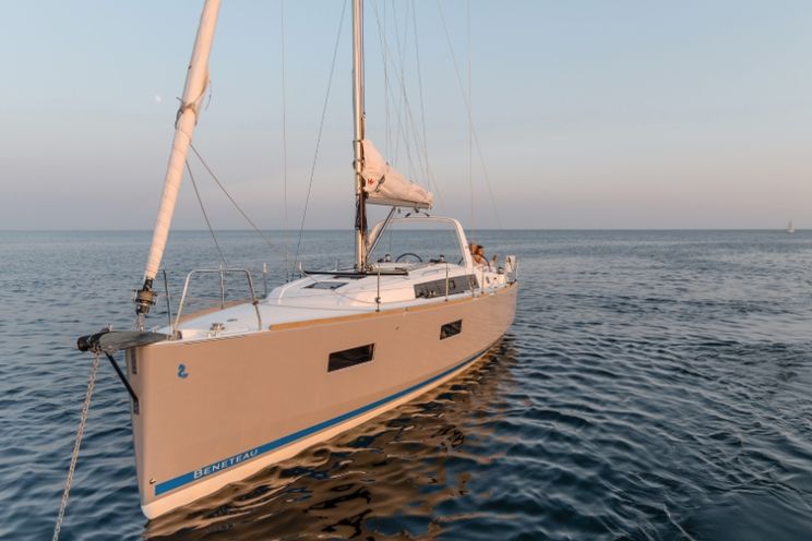 Charter Yacht Oceanis 38 - 3 Cabins - Portisco - Sardinia