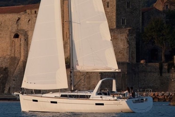 Charter Yacht Oceanis 41 - 3 Cabins - Athens - Lefkas