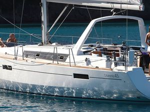 Beneteau Oceanis 45 - 4 Cabins - Tortola Beneteau Oceanis 45 - 4 Cabins - Tortola