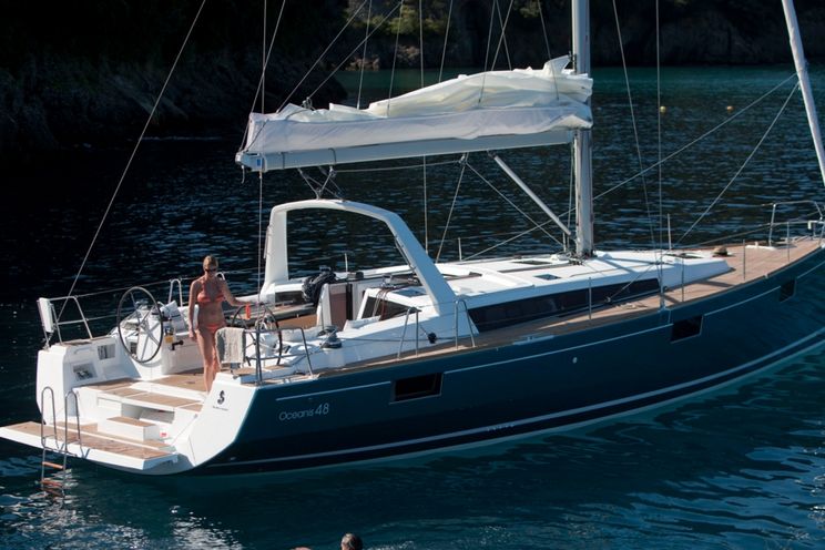 Charter Yacht Oceanis 48 - 5 Cabins - Tropea - Aeolian Islands