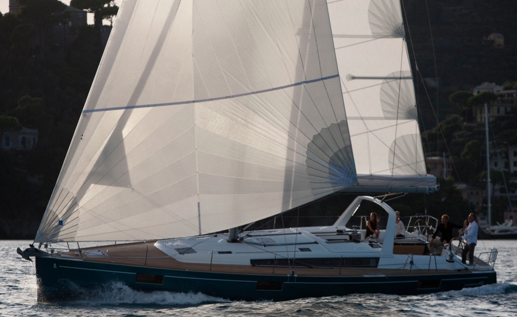 Charter Yacht Oceanis 48 5 Cabins - Trogir