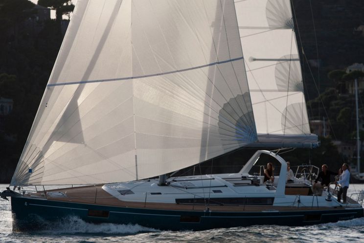 Charter Yacht Oceanis 48 5 Cabins - Trogir