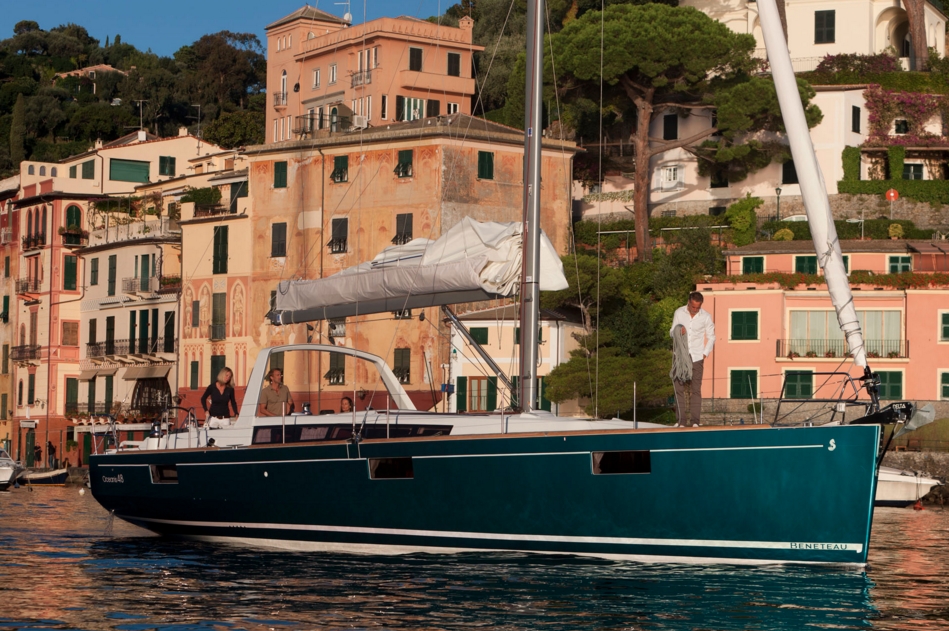 Charter Yacht Oceanis 48 5 Cabins - Trogir