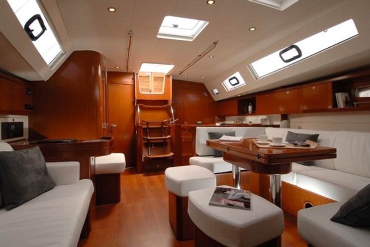 Charter Yacht Oceanis 50 Family - 5 Cabins - Ajaccio - Marseille - Corsica