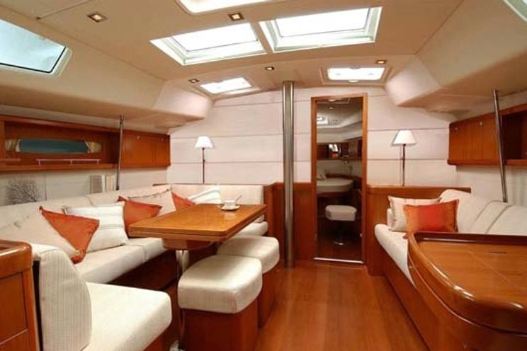 Charter Yacht Oceanis 50 Family - 5 Cabins - Ajaccio - Marseille - Corsica